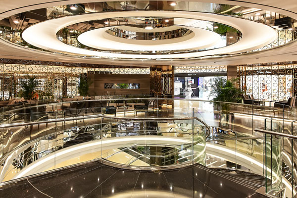 中大国际名品咖啡厅旋转楼梯全景Panoramic-Rotary-Staircase-in-Café-of-Zhongda-International